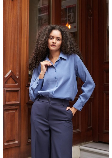 Kadın Pamuksu Modal Cupra Kumaş Yakalı Yanları Yırtmaçlı Uzun Kol Gömlek-Indigo fiyatları