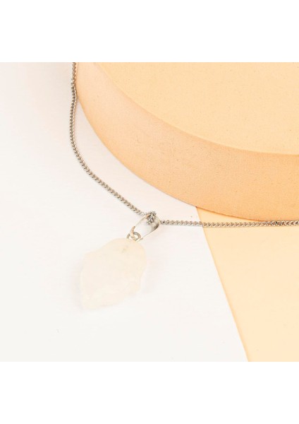 Kristal Kuvars Hamse Temalı Dogal Taş Kolye fiyatları