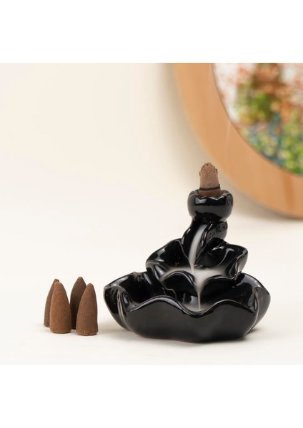 Zen Nehir Temalı Geri Akışlı Şelale Tütsülük