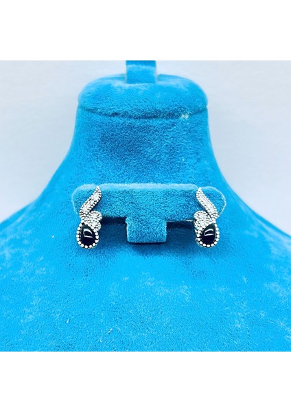 Damla Model Zirkon ve Oltu Taşı Işçilikli 925 Ayar Gümüş