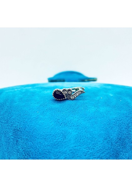 Damla Model Zirkon ve Oltu Taşı Işçilikli 925 Ayar Gümüş modelleri