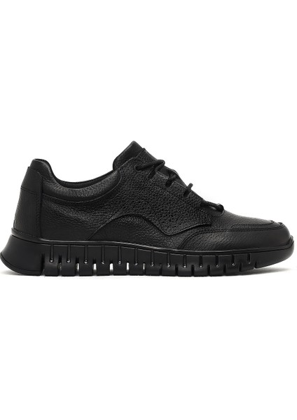 Erkek Siyah Bağcıklı Kalın Tabanlı Deri Casual Sneaker 25WFD6809FT