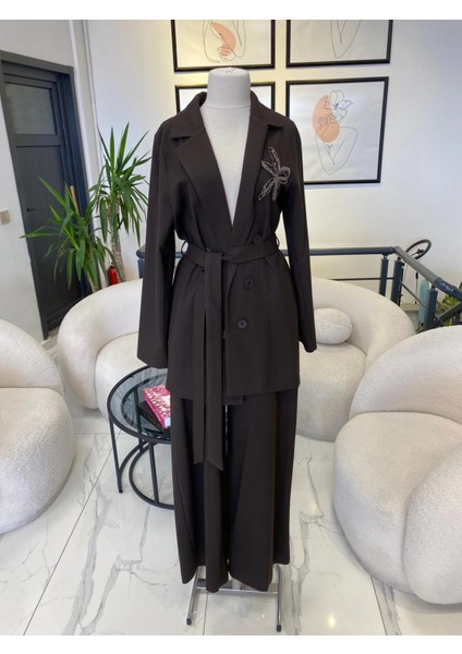 Nurcan Çetin Ceket Takım