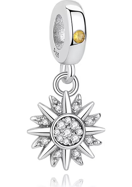 Işık Saçan Güneş Sallantılı Gümüş Charm