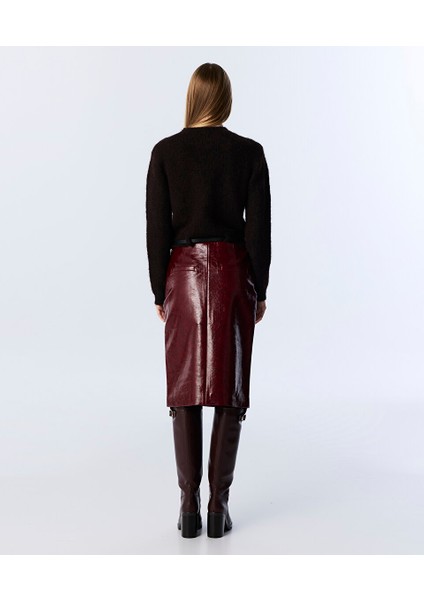 Sloganlı Rugan Görünümlü Etek TW6250004119035 fırsatları