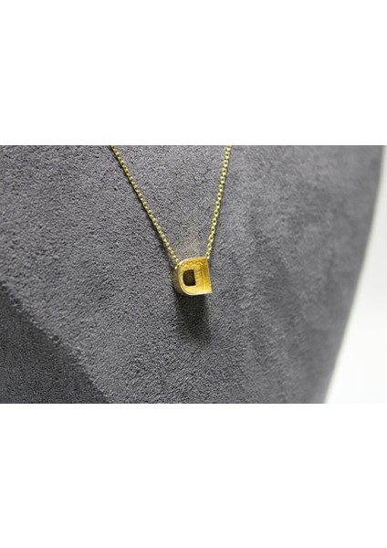 14 Ayar Altın D Harfi Kolye Zinciriyle Beraber indirimleri