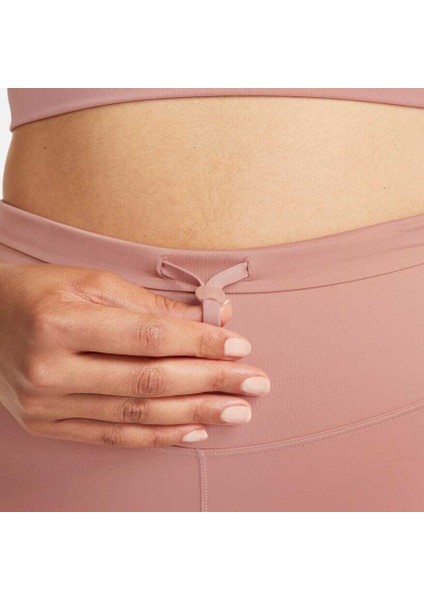 Dri Fit Go Hr 8ln Kadın Spor Şort fiyatları