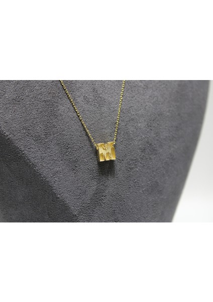 14 Ayar Altın M Harfi Kolye Zinciriyle Beraber indirimleri