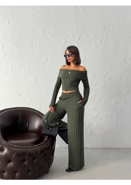 Kadın Madonna Yaka Parmak Geçmeli Bluz Pantolon Alt-Üst Takım