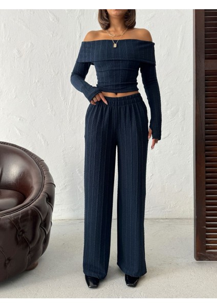 Kadın Madonna Yaka Parmak Geçmeli Bluz Pantolon Alt-Üst Takım