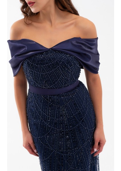 Kadın Lacivert Kayık Yaka Midi Boncuklu Abiye Elbise fırsatları