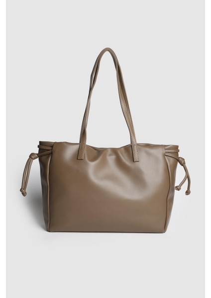 Lagraccio Paris Kadın Raqe Yumuşak Deri Büyük Boy Omuz Çantası Koyu Vizon