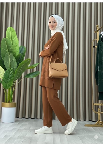 Taş Baskı Desenli Tunik Pantolon Ikili Takım fırsatları