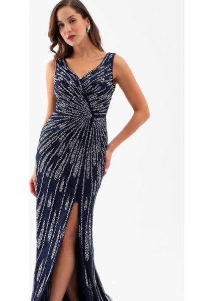 Kadın Lacivert Kolsuz V Yaka Yırtmaçlı Uzun Taşlı Balık Abiye modelleri