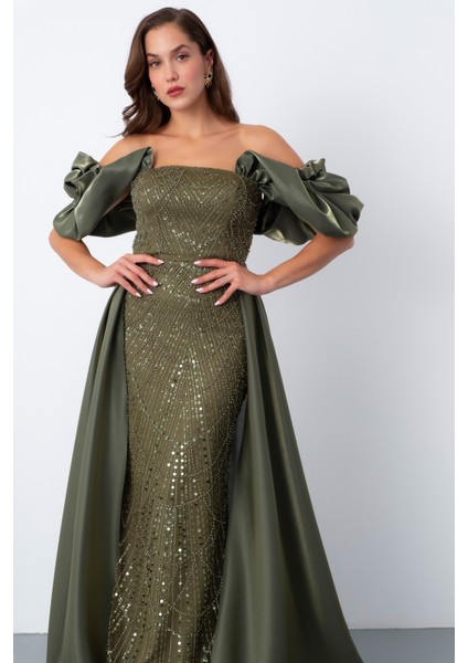 Kadın Haki Kayık Yaka Saten Kuyruklu Uzun Boncuklu Abiye modelleri