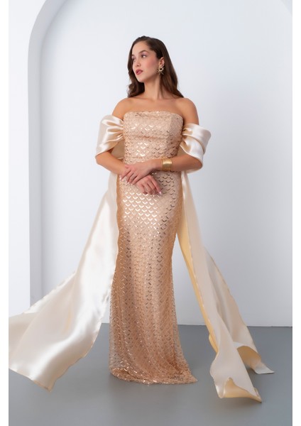 Kadın Bej Straplez Boncuklu Saten Kuyruklu Uzun Abiye