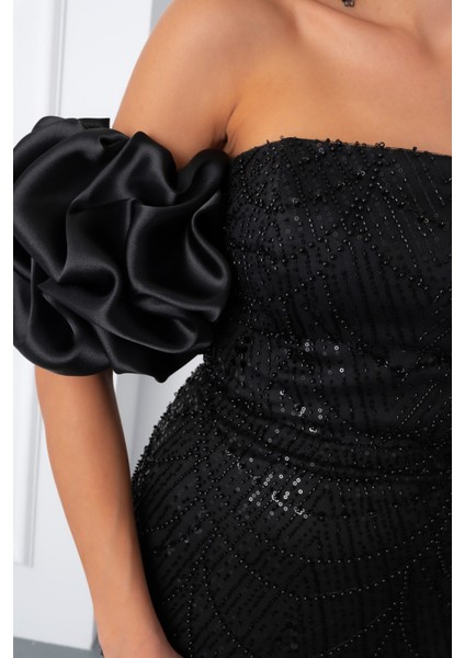 Kadın Siyah Kol Detay Boncuklu Uzun Abiye Elbise indirimleri