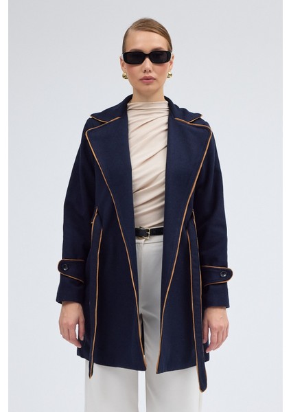 Kaban ve Kemer Kaşe Kadın Şık Yaka