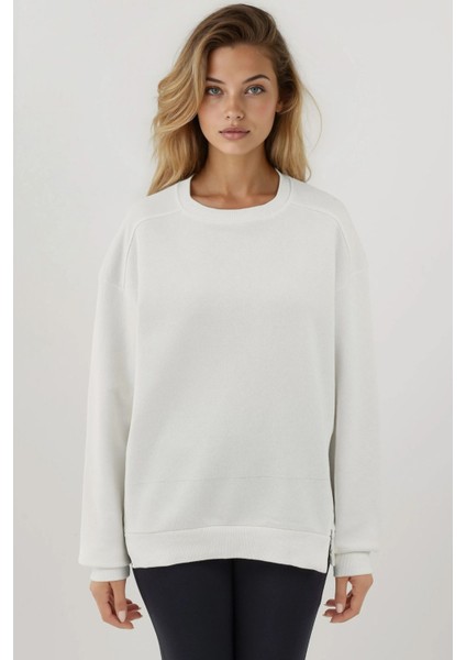 Kadın Şardonlu Fermuar Detaylı Bisiklet Yaka Sweatshirt Busem Collection White fırsatları