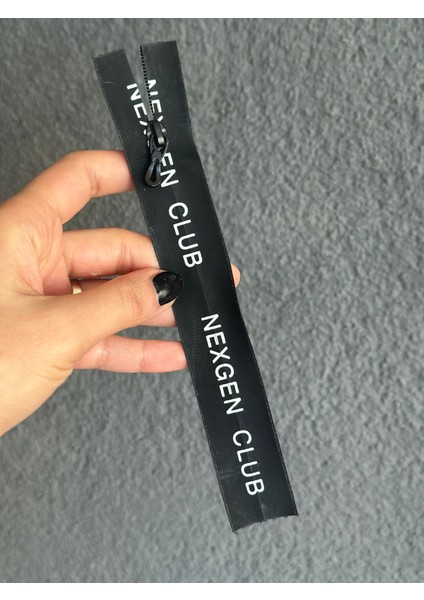 Siyah Yazılı Gizli Fermuar 20X2 cm fırsatları