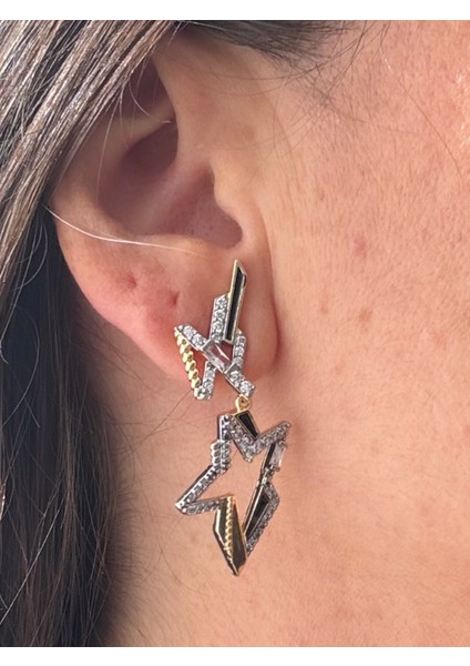 Asimetrik Taşlı Yıldız Küpe modelleri