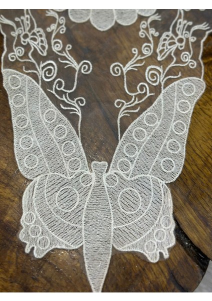 Ekru Kelebekli Tül Yaka Dikiş Aksesuarı 36X27 cm modelleri