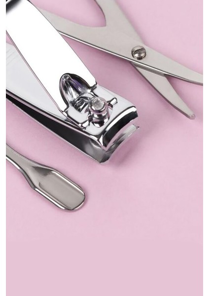 Kompakt ve Şık Seyahat Tırnak Bakım Seti, Taşınabilir Kutu ile Kolay Kullanım fırsatları