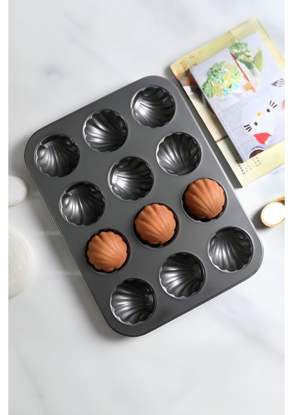 Karbon Çelik 12LI Istiridye Deniz Kabuğu Muffin Cupcake Kek Pişirme Kalıbı MT124