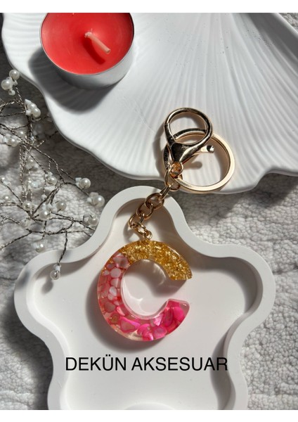 C Harfi Epoksi Pembe El Yapımı Anahtarlık