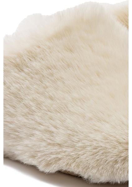 Stone Kadın Peluş Ev Terliği Bej 37/41 modelleri