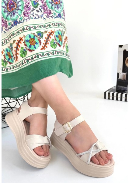 Luno Bej Cilt Kemerli Sandalet