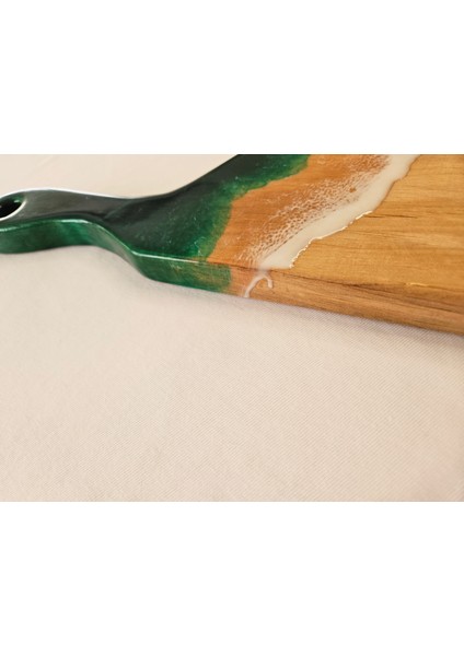 Gürgen Ağacı Özel Tasarım Epoksi Sunumluk – 45X12X2 cm modelleri