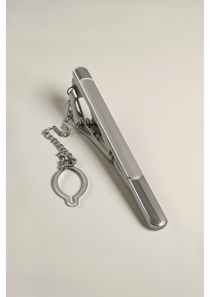 Zincirli Elips Desen Kravat İğnesi