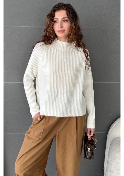 Yarım Balıkçı Fitilli Triko Kazak fırsatları