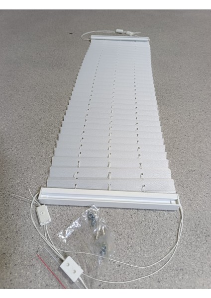 Cam Balkon ve Pvc Pencere&kapı Piliseli Perde Vidalamalı Sistem fırsatları