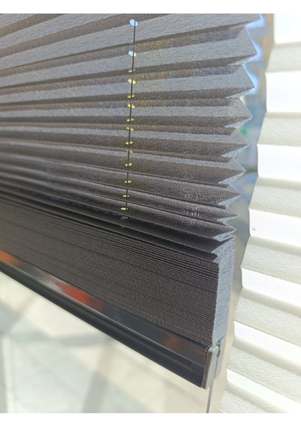 Cam Balkon ve Pvc Pencere&kapı Piliseli Perde Vidalamalı Sistem