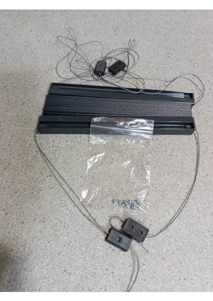 Cam Balkon ve Pvc Pencere&kapı Piliseli Perde Vidalamalı Sistem modelleri