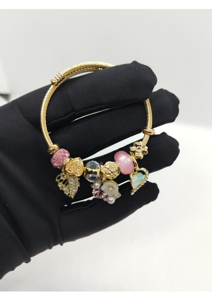 Charm Çelik Bileklik Gold Pembe Yapraklı fiyatları