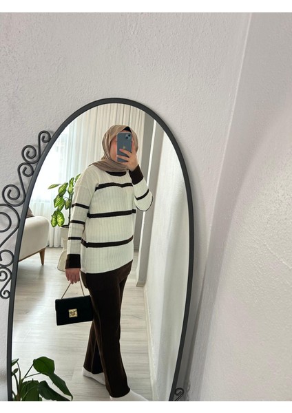 Ikili Çizgili Triko Takım fırsatları