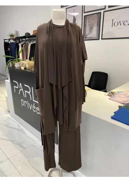 Nurcan Çetin Üçlü Takım