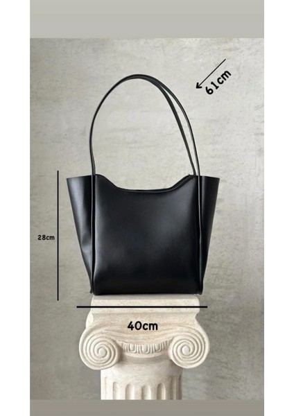 Kadın Siyah Kol ve Omuz Çantası indirimleri