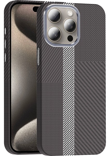 Apple iPhone 15 Pro Kılıf M-Safe Şarj Özellikli Karbon Fiber Görünümlü Gros Kapak