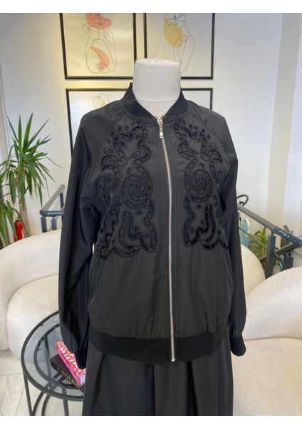 Nurcan Çetin Etekli Takım fiyatları