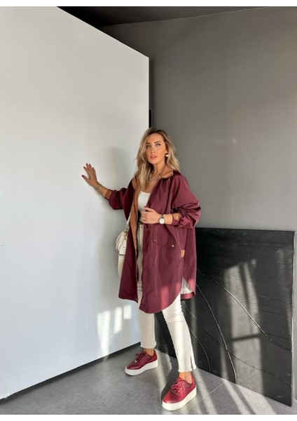 Robin Kadın Kapüşonlu Yanları Yırtmaçlı Reglan Kol Oversize Trençkot