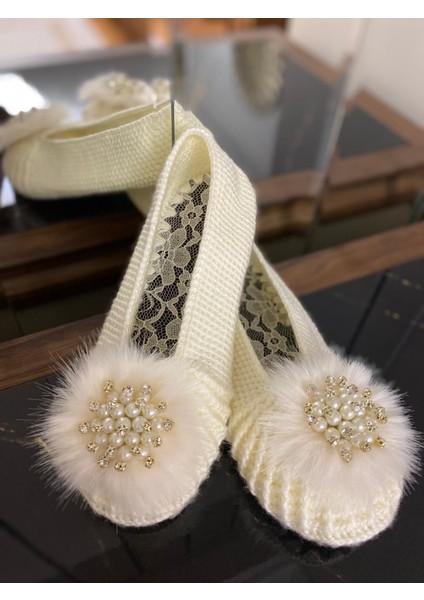 Beyoğlu Inci Taş Detaylı, Rahat ve Şık - Çeyizlik Patik - Kadın El Yapımı Örgü - Ev Terliği – modelleri