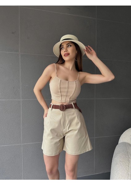 Beli Kemerli Geniş Paçalı Mom Şort modelleri