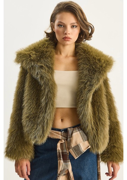 Kadın Kürklü Araboy Mont