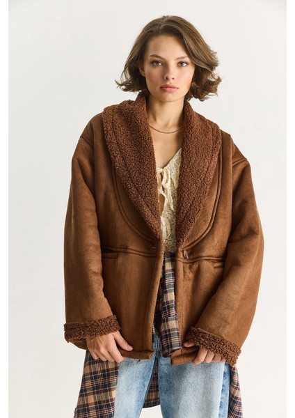 Kadın Içi Kürklü Cep Detaylı Şal Yaka Süet Kaban fırsatları