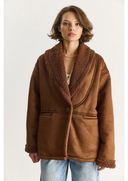 Kadın Içi Kürklü Cep Detaylı Şal Yaka Süet Kaban indirimleri