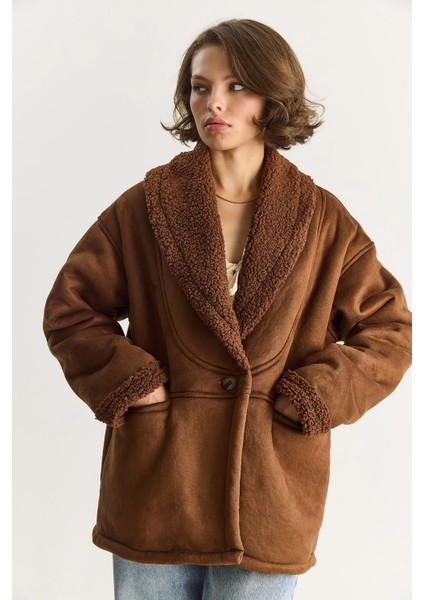 Kadın Içi Kürklü Cep Detaylı Şal Yaka Süet Kaban